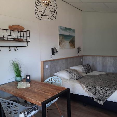 Beach Lodges אוסטבורנה מראה חיצוני תמונה